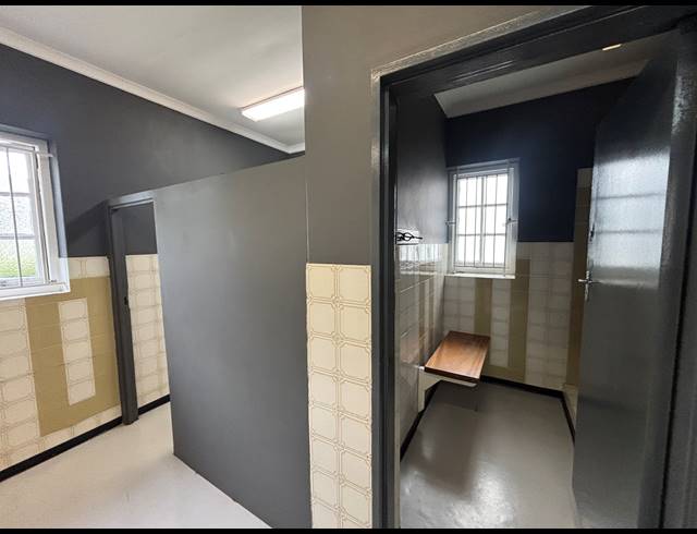 97M² OFFICE TO LET IN PAARDEVLEI